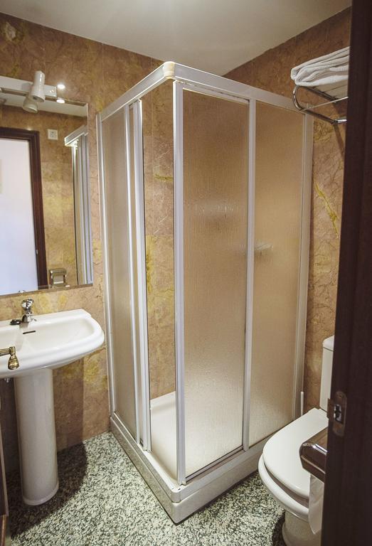 Hostal Plaza Ciudad-Rodrigo Cameră foto